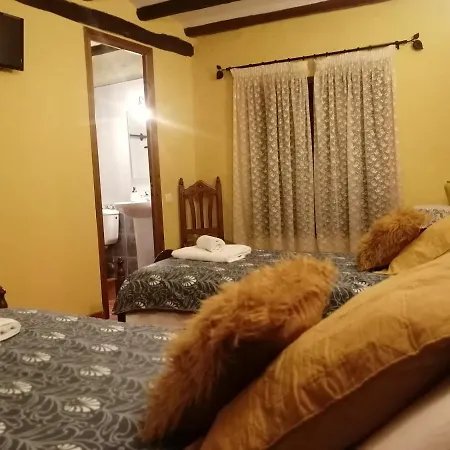 Cal Pons Bed & Breakfast