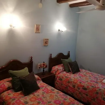 Bed & Breakfast Cal Pons Prades