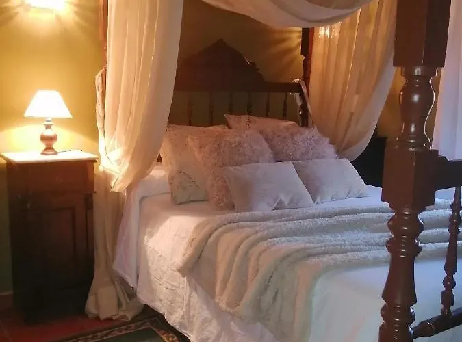 Cal Pons Bed and Breakfast 3*